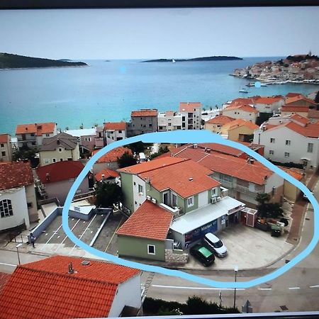 -Villa Sjor -Primosten-Apartmani- Has 2 Large Apartments And 2 Smaller Ones -Primosten Lokvice 6 Exterior foto